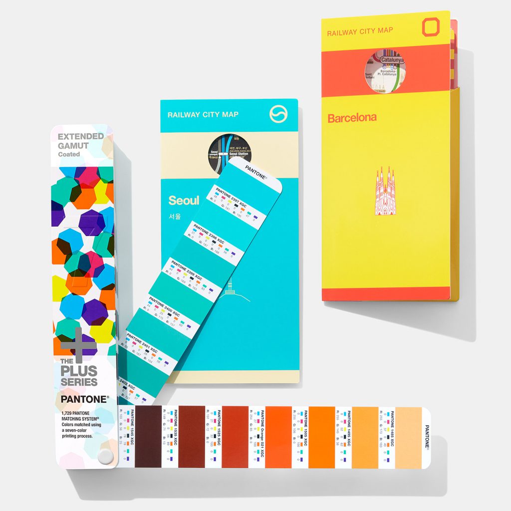 GG7000-pantone-extended-gamut-coated-guide-pms-7-color-process-product-2
